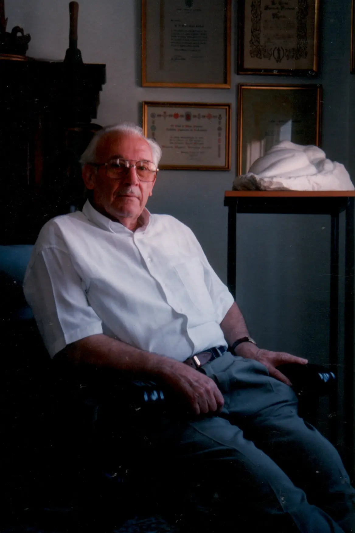 Antonio García Mengual - Retrato del escultor murciano